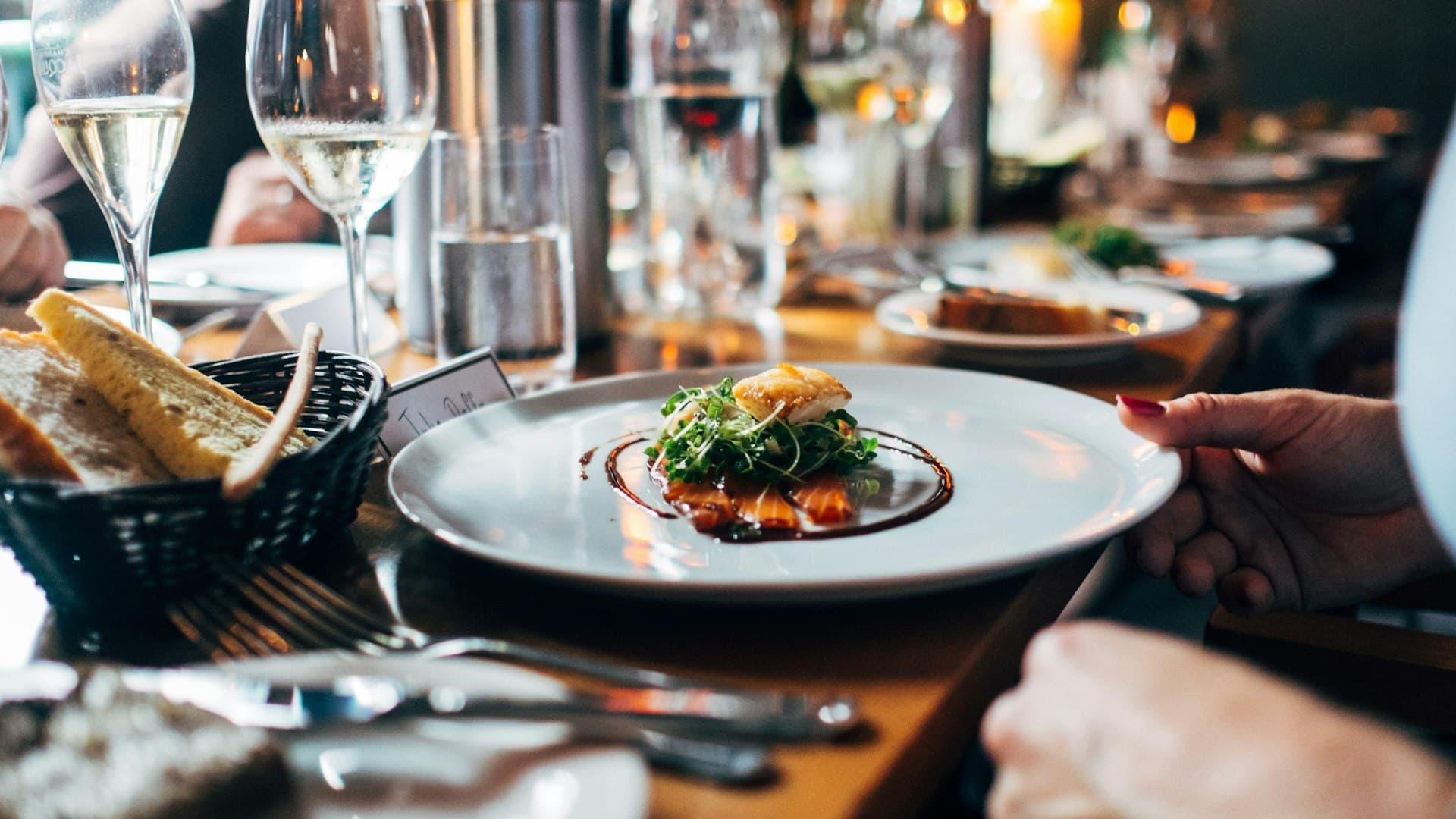 Restaurant Websites hero background